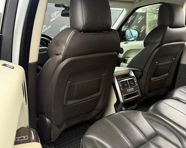 Білий Ленд Ровер Range Rover Sport, об'ємом двигуна 3 л та пробігом 190 тис. км за 24500 $, фото 19 на Automoto.ua