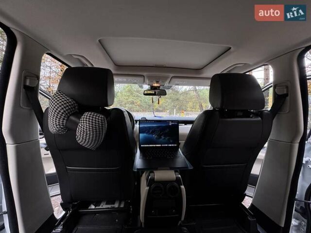 Білий Ленд Ровер Range Rover Sport, об'ємом двигуна 3 л та пробігом 237 тис. км за 16000 $, фото 38 на Automoto.ua