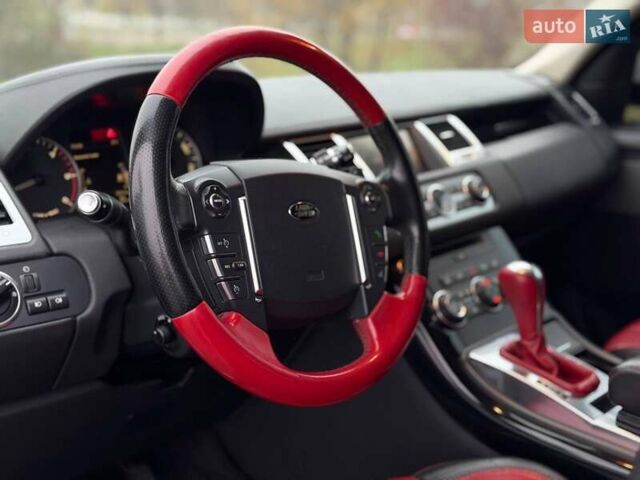 Белый Ленд Ровер Рендж Ровер Спорт, объемом двигателя 3 л и пробегом 156 тыс. км за 21000 $, фото 43 на Automoto.ua