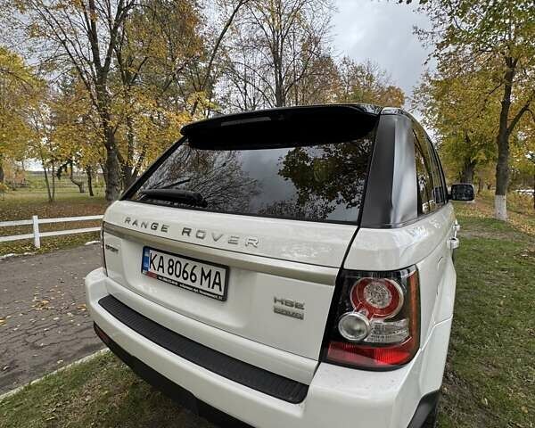 Білий Ленд Ровер Range Rover Sport, об'ємом двигуна 3 л та пробігом 237 тис. км за 16000 $, фото 8 на Automoto.ua