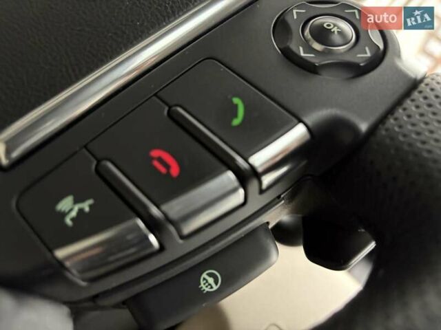 Белый Ленд Ровер Рендж Ровер Спорт, объемом двигателя 3 л и пробегом 149 тыс. км за 23222 $, фото 25 на Automoto.ua