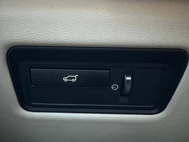 Білий Ленд Ровер Range Rover Sport, об'ємом двигуна 3 л та пробігом 193 тис. км за 20600 $, фото 29 на Automoto.ua
