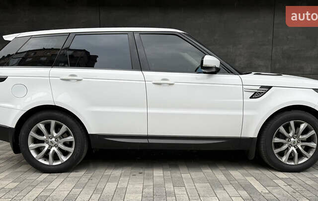 Белый Ленд Ровер Рендж Ровер Спорт, объемом двигателя 2.99 л и пробегом 197 тыс. км за 24000 $, фото 6 на Automoto.ua