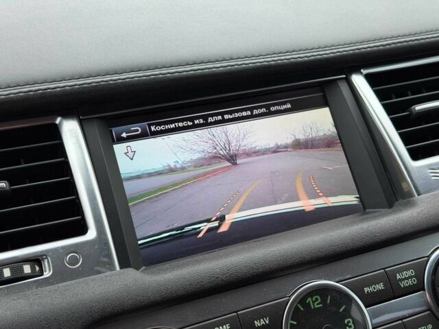 Білий Ленд Ровер Range Rover Sport, об'ємом двигуна 3 л та пробігом 156 тис. км за 21000 $, фото 18 на Automoto.ua