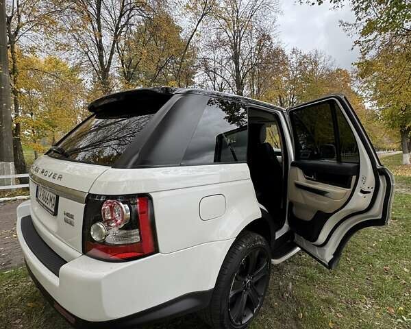 Білий Ленд Ровер Range Rover Sport, об'ємом двигуна 3 л та пробігом 237 тис. км за 16000 $, фото 16 на Automoto.ua