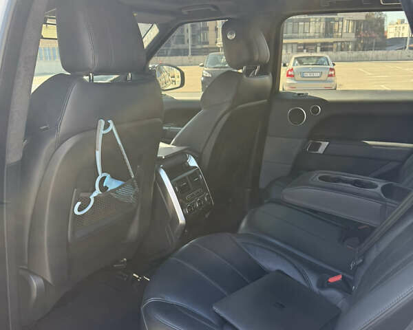 Белый Ленд Ровер Рендж Ровер Спорт, объемом двигателя 3 л и пробегом 111 тыс. км за 30500 $, фото 8 на Automoto.ua