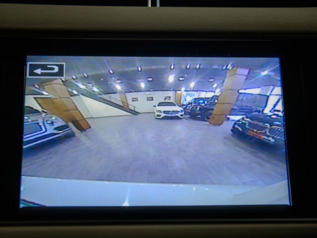 Білий Ленд Ровер Range Rover Sport, об'ємом двигуна 3 л та пробігом 76 тис. км за 49500 $, фото 44 на Automoto.ua