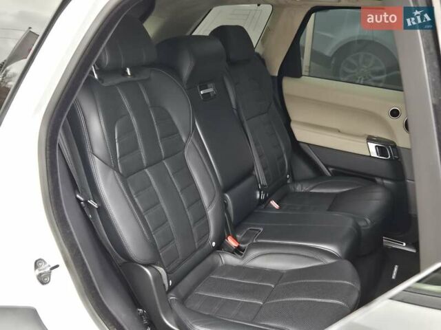 Белый Ленд Ровер Рендж Ровер Спорт, объемом двигателя 5 л и пробегом 122 тыс. км за 34500 $, фото 13 на Automoto.ua