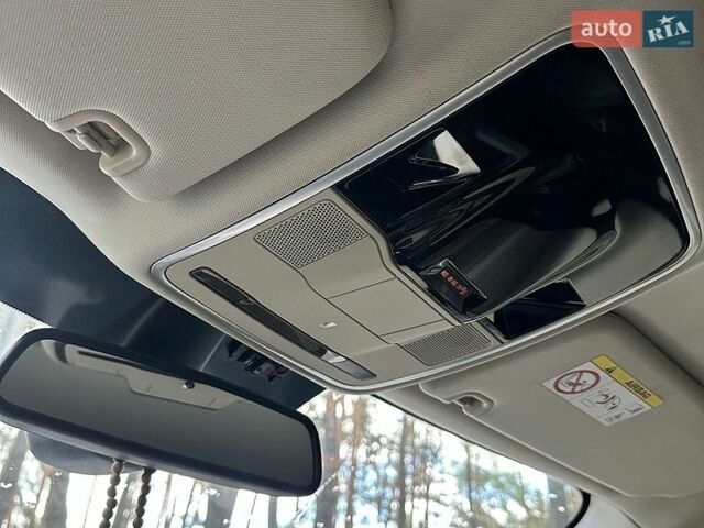 Білий Ленд Ровер Range Rover Sport, об'ємом двигуна 3 л та пробігом 193 тис. км за 22500 $, фото 41 на Automoto.ua