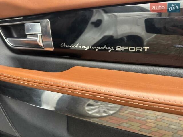 Белый Ленд Ровер Рендж Ровер Спорт, объемом двигателя 2.99 л и пробегом 217 тыс. км за 22500 $, фото 8 на Automoto.ua