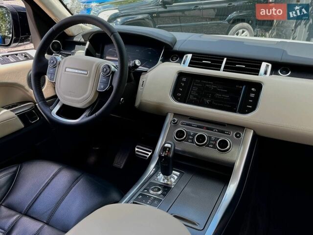 Білий Ленд Ровер Range Rover Sport, об'ємом двигуна 5 л та пробігом 124 тис. км за 24990 $, фото 17 на Automoto.ua