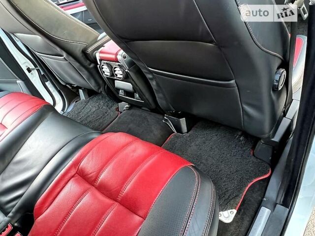 Белый Ленд Ровер Рендж Ровер Спорт, объемом двигателя 3 л и пробегом 156 тыс. км за 21500 $, фото 42 на Automoto.ua