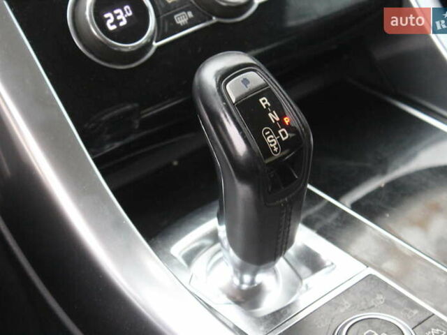 Білий Ленд Ровер Range Rover Sport, об'ємом двигуна 2.99 л та пробігом 300 тис. км за 19999 $, фото 34 на Automoto.ua