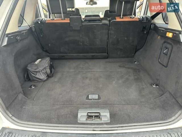 Белый Ленд Ровер Рендж Ровер Спорт, объемом двигателя 2.99 л и пробегом 217 тыс. км за 22500 $, фото 6 на Automoto.ua