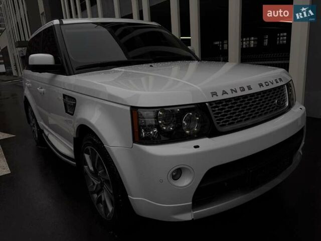 Белый Ленд Ровер Рендж Ровер Спорт, объемом двигателя 3 л и пробегом 149 тыс. км за 23222 $, фото 4 на Automoto.ua