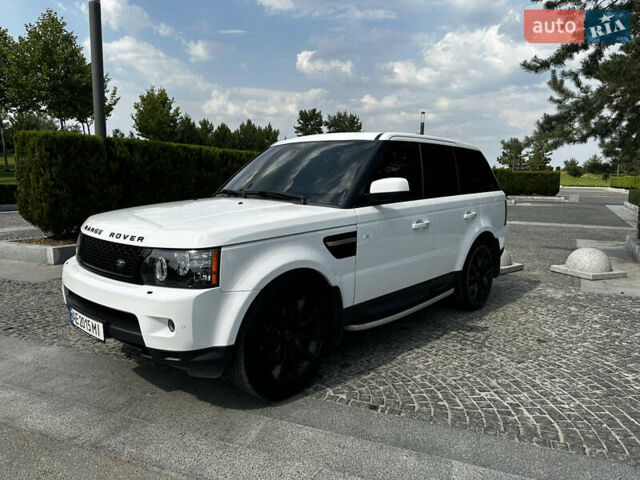 Білий Ленд Ровер Range Rover Sport, об'ємом двигуна 3 л та пробігом 209 тис. км за 20000 $, фото 1 на Automoto.ua