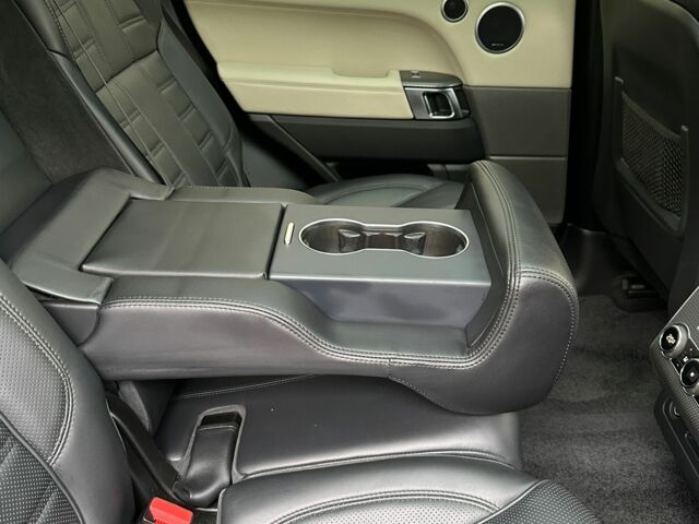 Белый Ленд Ровер Рендж Ровер Спорт, объемом двигателя 5 л и пробегом 121 тыс. км за 34500 $, фото 21 на Automoto.ua