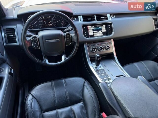 Білий Ленд Ровер Range Rover Sport, об'ємом двигуна 3 л та пробігом 164 тис. км за 21900 $, фото 24 на Automoto.ua