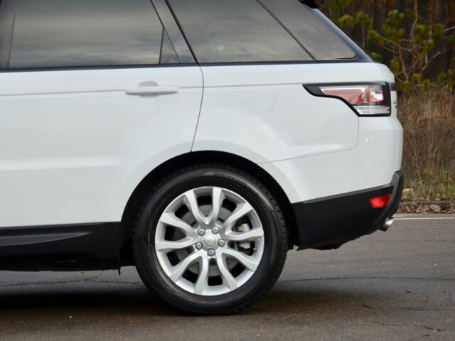 Білий Ленд Ровер Range Rover Sport, об'ємом двигуна 3 л та пробігом 80 тис. км за 53333 $, фото 6 на Automoto.ua