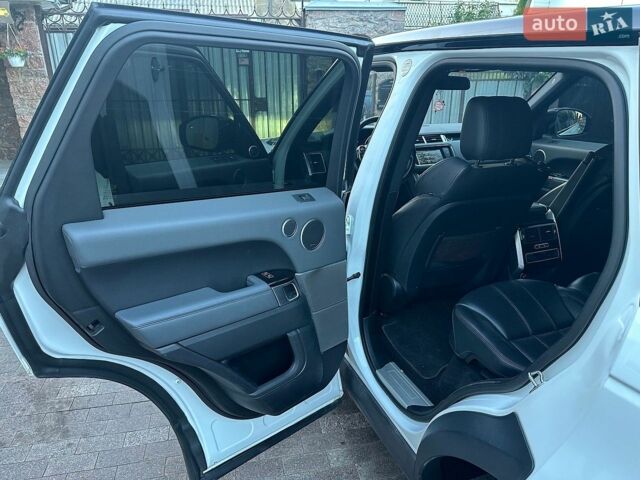 Білий Ленд Ровер Range Rover Sport, об'ємом двигуна 3 л та пробігом 161 тис. км за 22950 $, фото 40 на Automoto.ua
