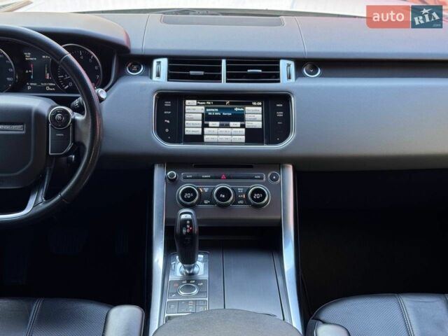 Білий Ленд Ровер Range Rover Sport, об'ємом двигуна 3 л та пробігом 164 тис. км за 19800 $, фото 26 на Automoto.ua