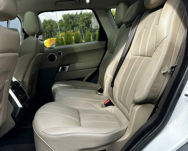 Білий Ленд Ровер Range Rover Sport, об'ємом двигуна 3 л та пробігом 120 тис. км за 22700 $, фото 15 на Automoto.ua
