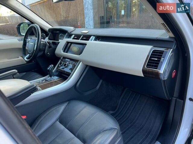 Белый Ленд Ровер Рендж Ровер Спорт, объемом двигателя 2.99 л и пробегом 190 тыс. км за 24000 $, фото 67 на Automoto.ua