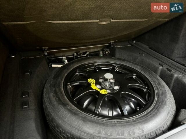 Білий Ленд Ровер Range Rover Sport, об'ємом двигуна 2.99 л та пробігом 132 тис. км за 28000 $, фото 73 на Automoto.ua