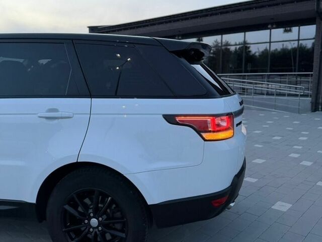 Білий Ленд Ровер Range Rover Sport, об'ємом двигуна 2.99 л та пробігом 150 тис. км за 22500 $, фото 10 на Automoto.ua