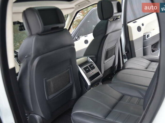 Белый Ленд Ровер Рендж Ровер Спорт, объемом двигателя 3 л и пробегом 132 тыс. км за 28350 $, фото 55 на Automoto.ua