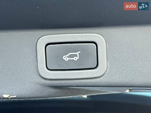 Білий Ленд Ровер Range Rover Sport, об'ємом двигуна 2.99 л та пробігом 235 тис. км за 23500 $, фото 38 на Automoto.ua