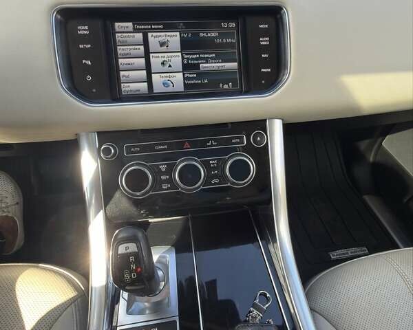 Білий Ленд Ровер Range Rover Sport, об'ємом двигуна 3 л та пробігом 171 тис. км за 29000 $, фото 57 на Automoto.ua