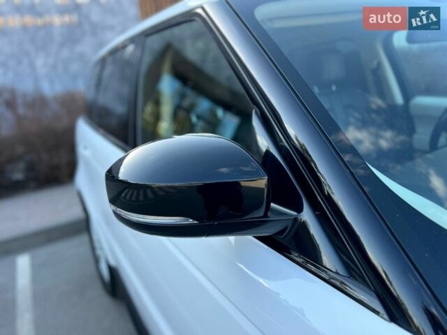 Белый Ленд Ровер Рендж Ровер Спорт, объемом двигателя 2.99 л и пробегом 190 тыс. км за 24000 $, фото 30 на Automoto.ua