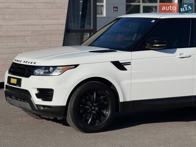 Білий Ленд Ровер Range Rover Sport, об'ємом двигуна 3 л та пробігом 164 тис. км за 21900 $, фото 15 на Automoto.ua