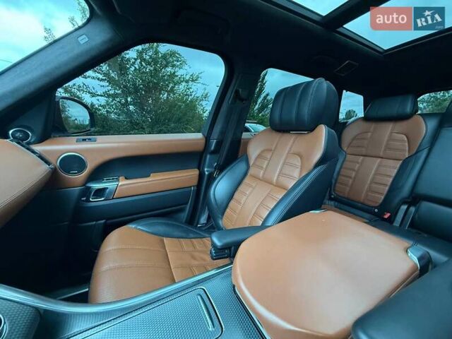 Білий Ленд Ровер Range Rover Sport, об'ємом двигуна 2.99 л та пробігом 258 тис. км за 29900 $, фото 82 на Automoto.ua