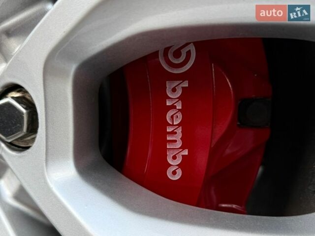 Білий Ленд Ровер Range Rover Sport, об'ємом двигуна 2.99 л та пробігом 132 тис. км за 28000 $, фото 33 на Automoto.ua