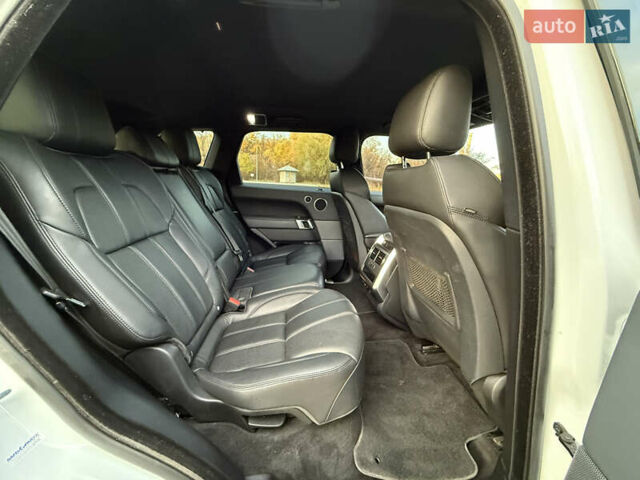 Белый Ленд Ровер Рендж Ровер Спорт, объемом двигателя 3 л и пробегом 162 тыс. км за 20900 $, фото 25 на Automoto.ua