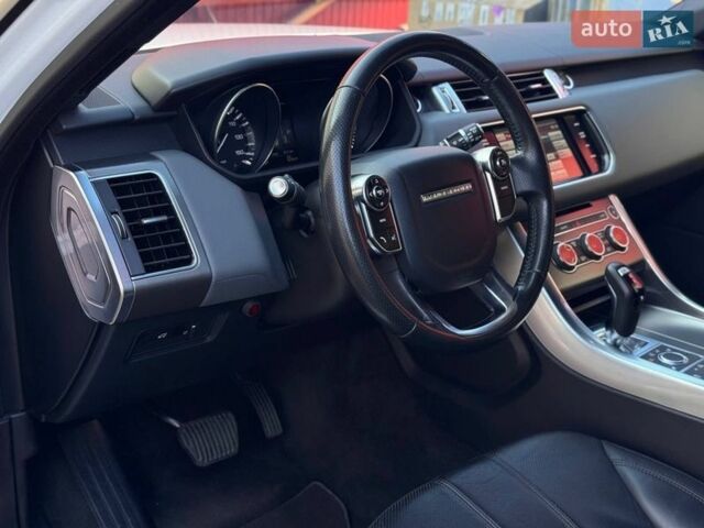 Білий Ленд Ровер Range Rover Sport, об'ємом двигуна 3 л та пробігом 164 тис. км за 21900 $, фото 35 на Automoto.ua