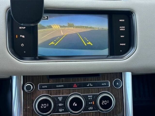 Білий Ленд Ровер Range Rover Sport, об'ємом двигуна 2.99 л та пробігом 212 тис. км за 31500 $, фото 25 на Automoto.ua