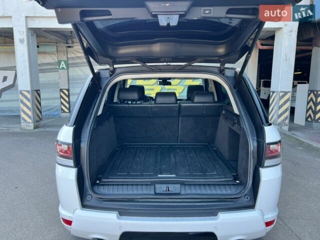 Белый Ленд Ровер Рендж Ровер Спорт, объемом двигателя 2.99 л и пробегом 236 тыс. км за 20999 $, фото 44 на Automoto.ua