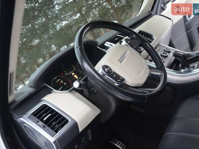 Белый Ленд Ровер Рендж Ровер Спорт, объемом двигателя 3 л и пробегом 132 тыс. км за 28350 $, фото 36 на Automoto.ua
