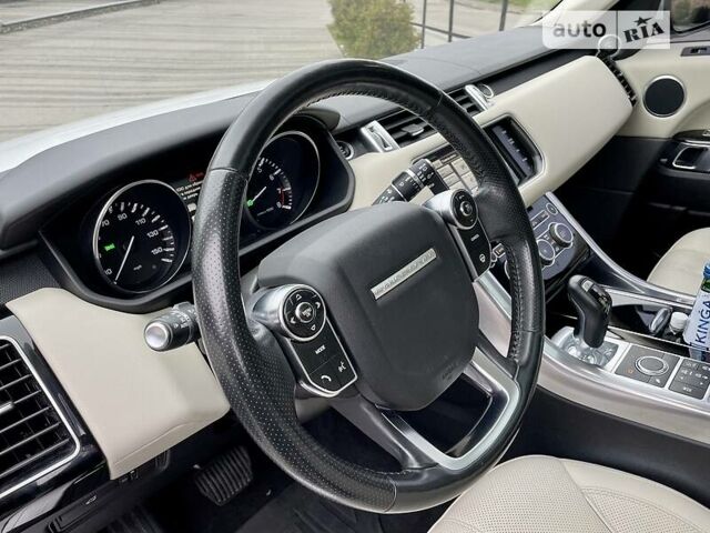 Білий Ленд Ровер Range Rover Sport, об'ємом двигуна 3 л та пробігом 139 тис. км за 35500 $, фото 124 на Automoto.ua