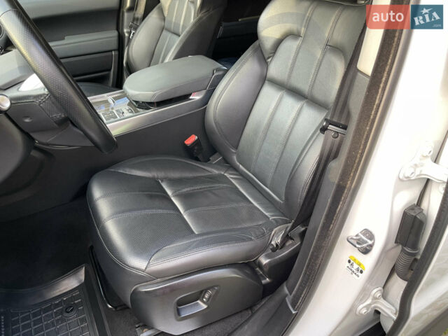 Білий Ленд Ровер Range Rover Sport, об'ємом двигуна 2.99 л та пробігом 145 тис. км за 30888 $, фото 22 на Automoto.ua