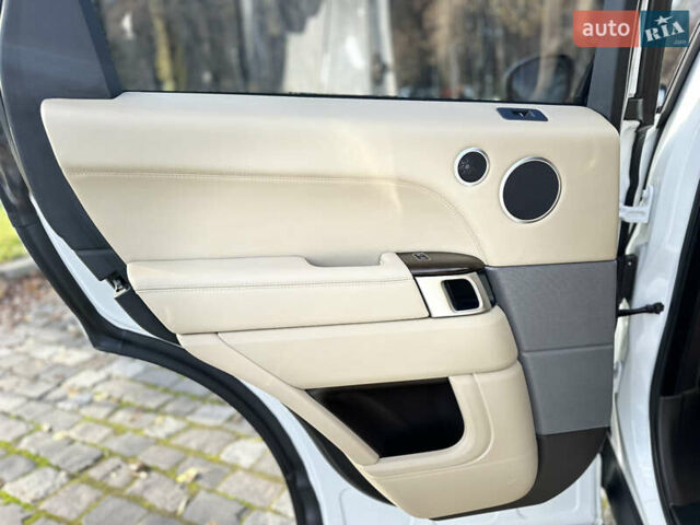 Белый Ленд Ровер Рендж Ровер Спорт, объемом двигателя 2.99 л и пробегом 110 тыс. км за 28700 $, фото 28 на Automoto.ua