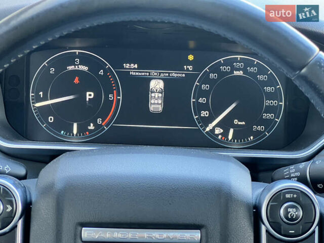 Білий Ленд Ровер Range Rover Sport, об'ємом двигуна 2.99 л та пробігом 235 тис. км за 23500 $, фото 49 на Automoto.ua