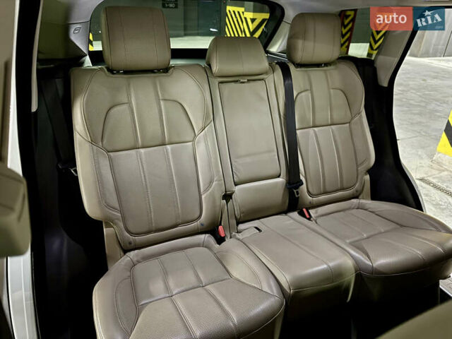 Білий Ленд Ровер Range Rover Sport, об'ємом двигуна 3 л та пробігом 119 тис. км за 25500 $, фото 8 на Automoto.ua
