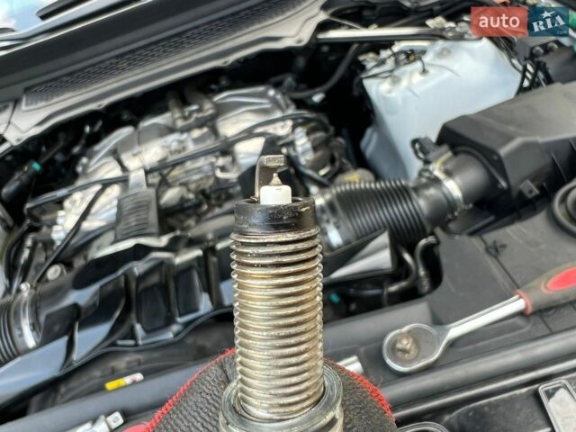 Білий Ленд Ровер Range Rover Sport, об'ємом двигуна 3 л та пробігом 178 тис. км за 21500 $, фото 41 на Automoto.ua