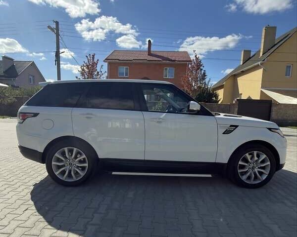 Білий Ленд Ровер Range Rover Sport, об'ємом двигуна 3 л та пробігом 171 тис. км за 29000 $, фото 13 на Automoto.ua