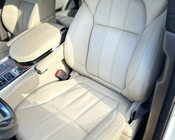 Белый Ленд Ровер Рендж Ровер Спорт, объемом двигателя 2.99 л и пробегом 110 тыс. км за 28700 $, фото 19 на Automoto.ua