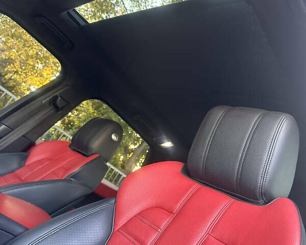 Білий Ленд Ровер Range Rover Sport, об'ємом двигуна 5 л та пробігом 140 тис. км за 34000 $, фото 21 на Automoto.ua